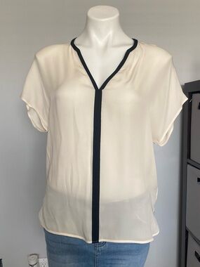 Vince Cream Blouse with Black Trim V-Neck 100% silk